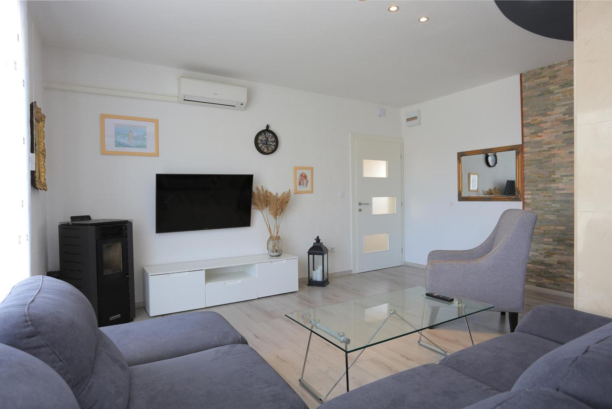 Apartments With A Parking Space Mastrinka, Ciovo - 4324 Trogir Zimmer foto